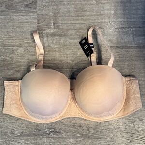 NWT Torrid Curve Strapless Push Up Bra Womens 44DD Cream Underwire light padding